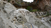 PICTURES/Bandelier - The Alcove House/t_Alcove House ladder4.JPG